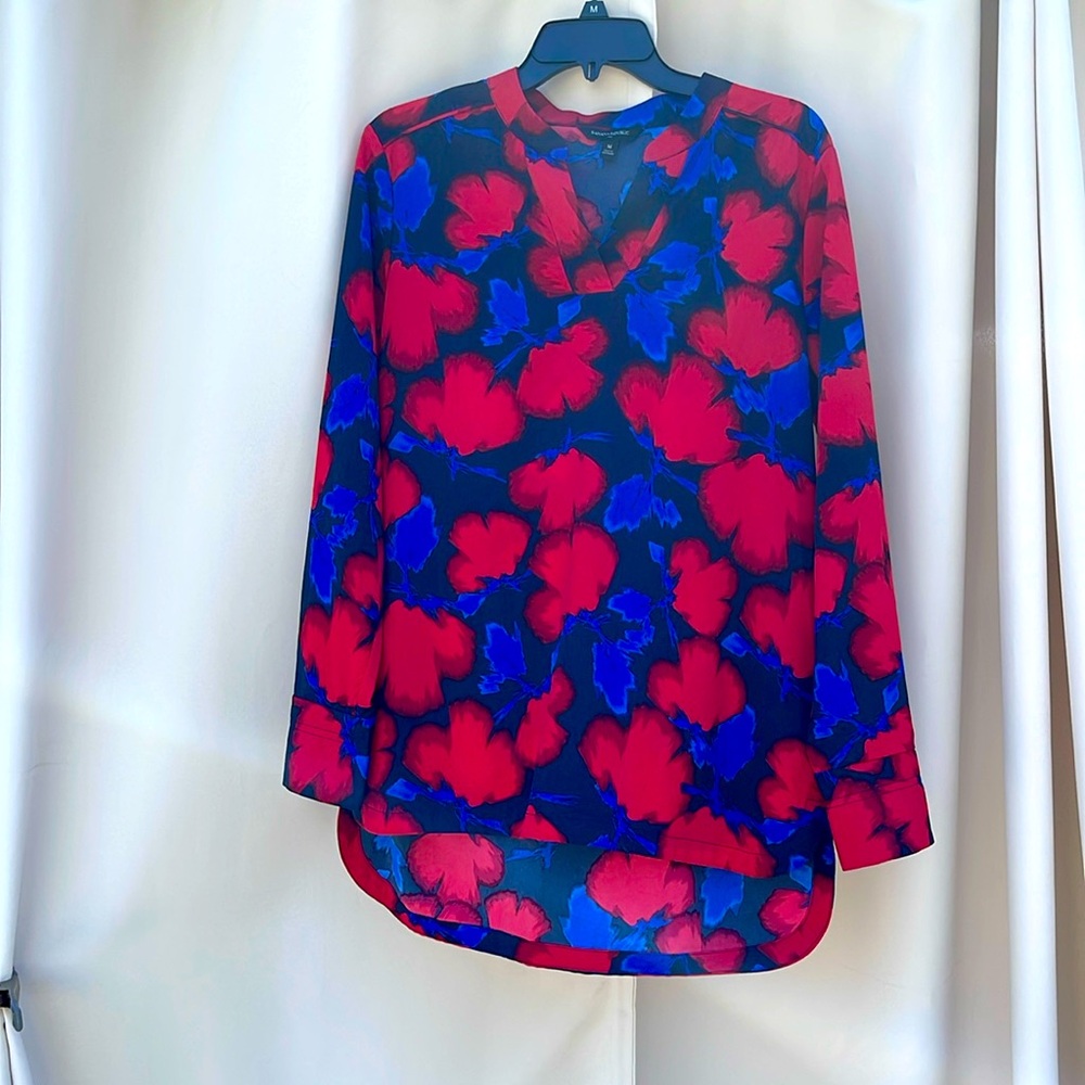 Pink & blue floral tunic top